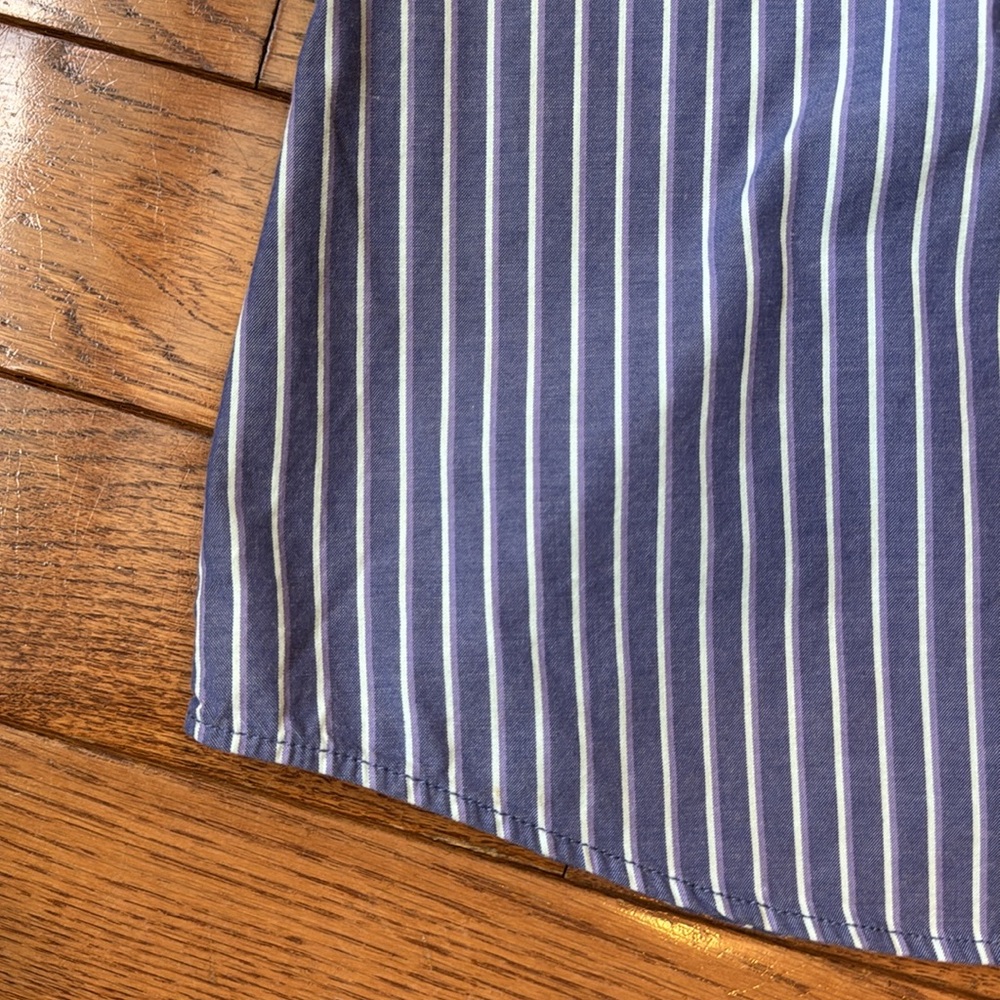 Tommy Hilfiger BLue & White Striped Button-Up Short Sleeve Shirt - Picture 4 of 13